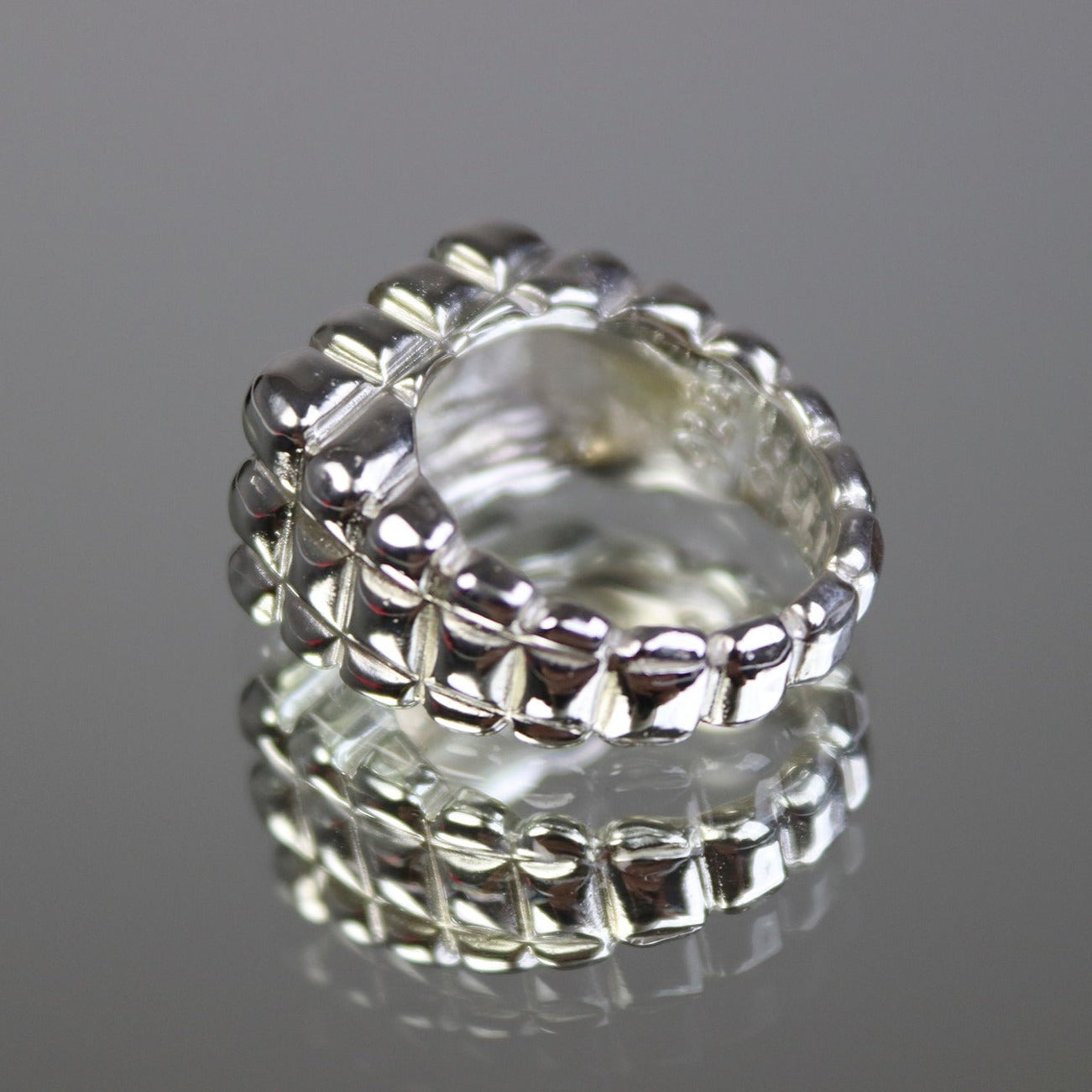 QUILTED RING
