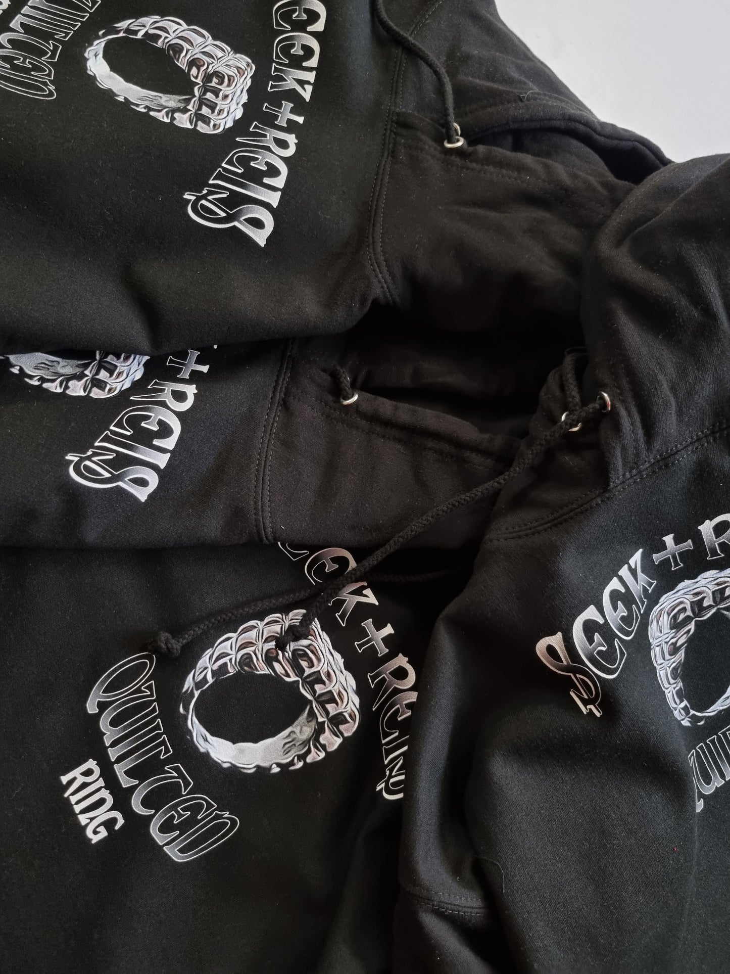 QUILTED RING HOODIE